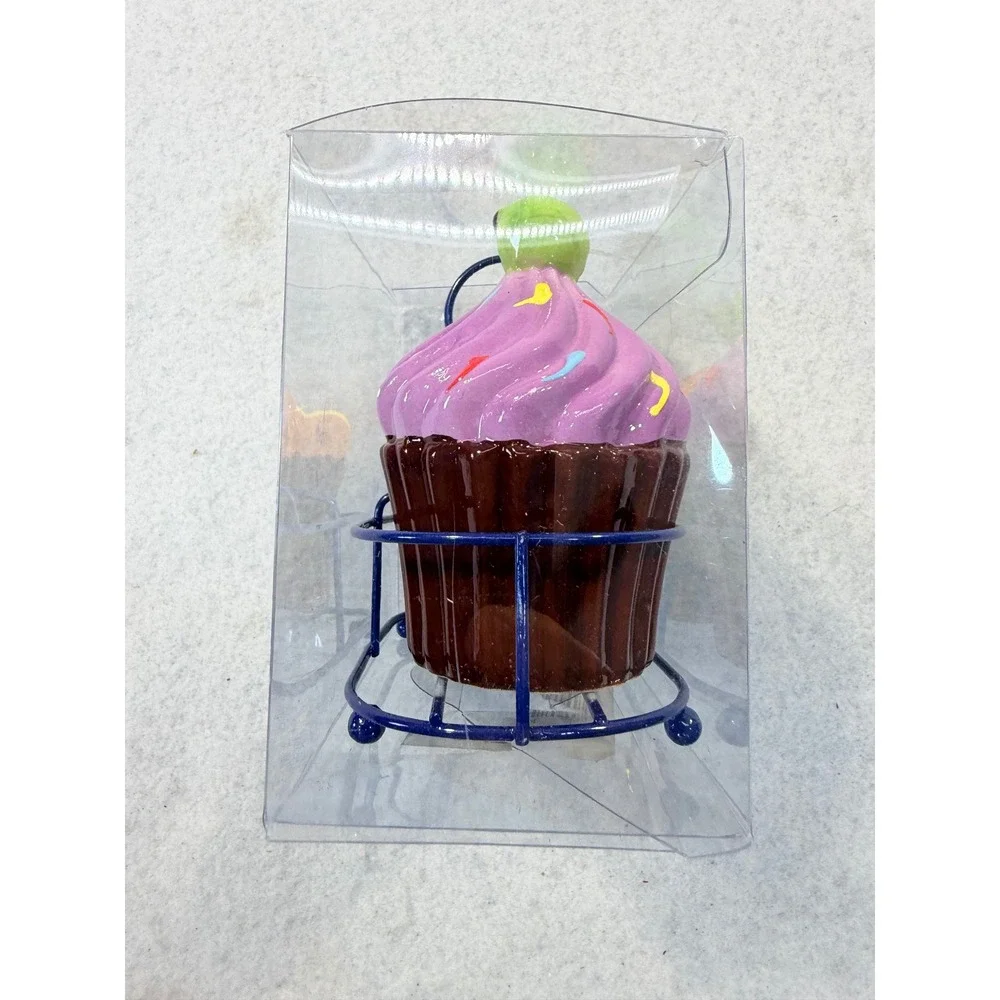 CIB Ceramic Cupcake Salt and Pepper Shakers Set with Blue Metal Caddy Rack NEW